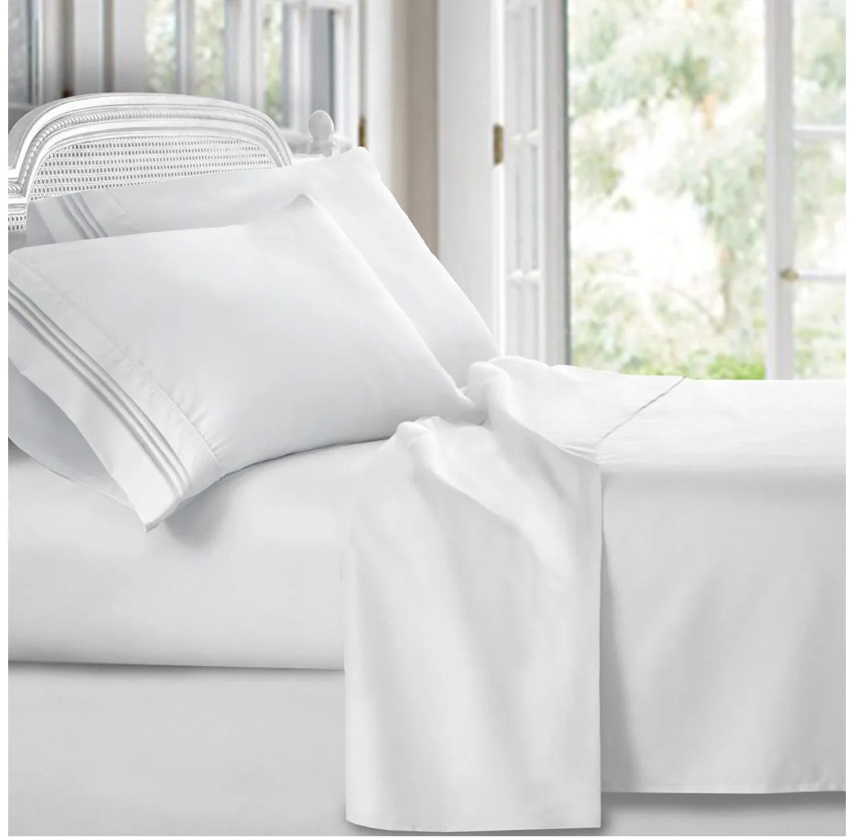 1,500 Thread-Count White Bed Sheets Set