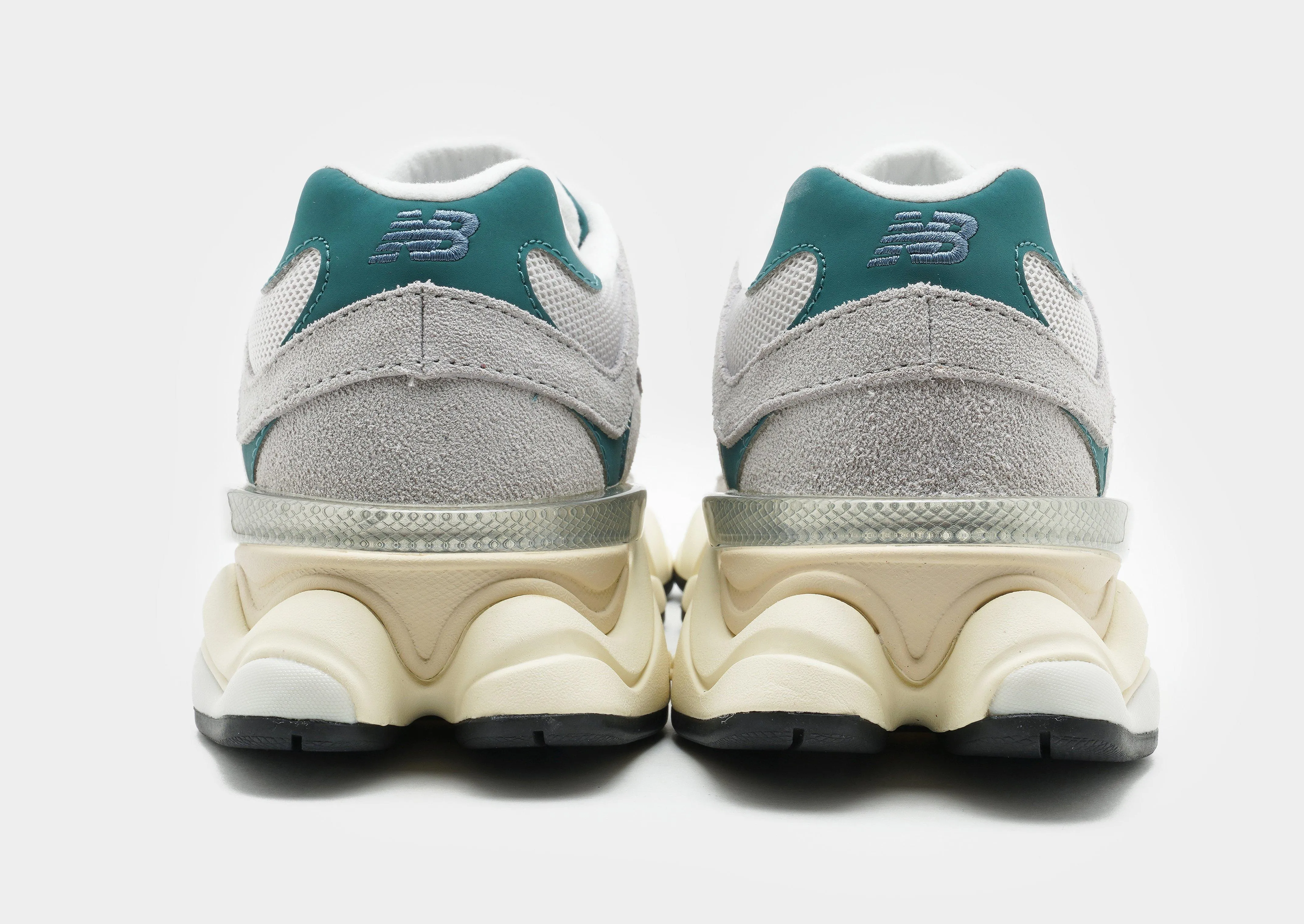 9060 Women's