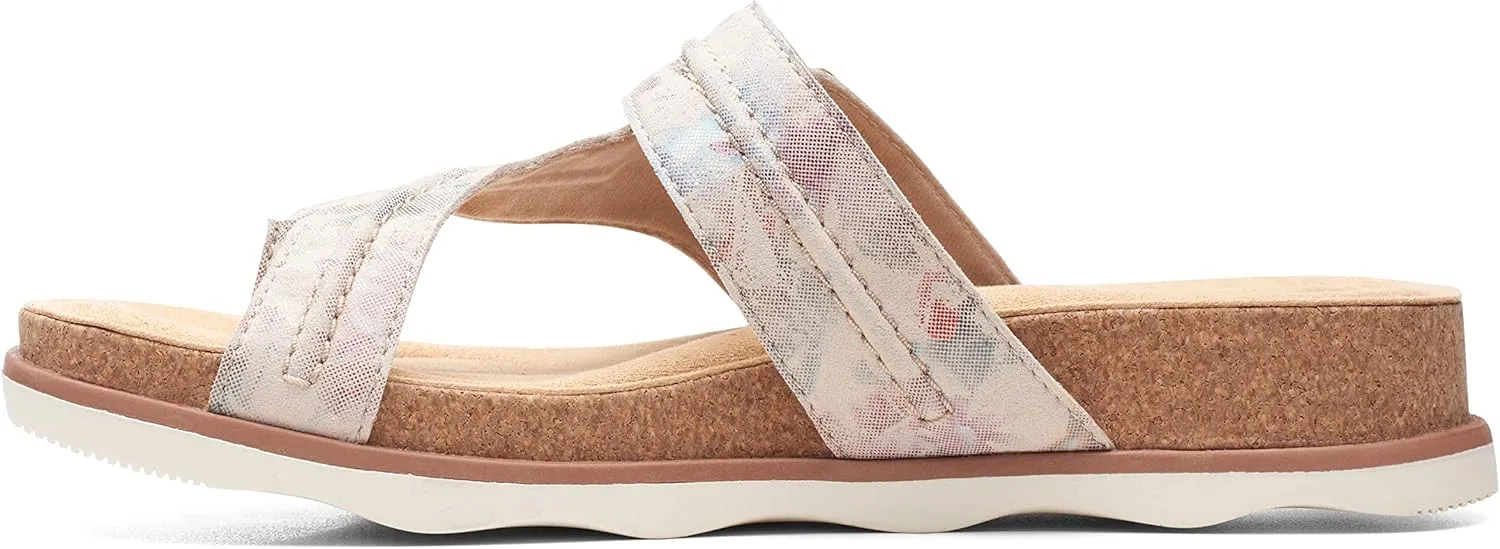 Clarks Women's Brynn Madi Flat Sandal