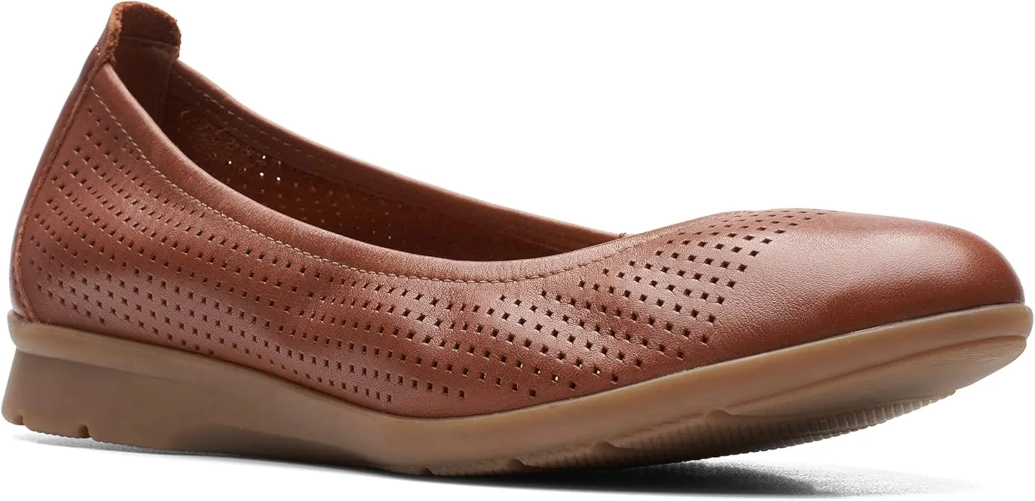 Clarks Women's Jenette Ease Ballet Flat