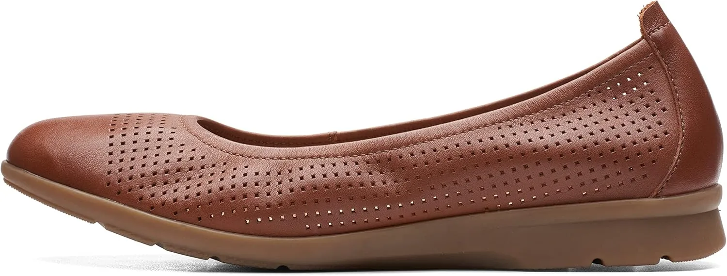 Clarks Women's Jenette Ease Ballet Flat