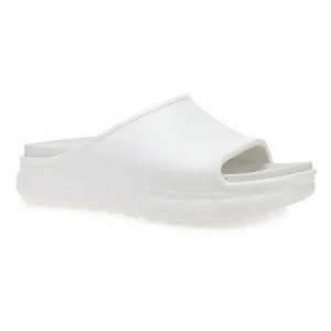 Devyn White Molded
