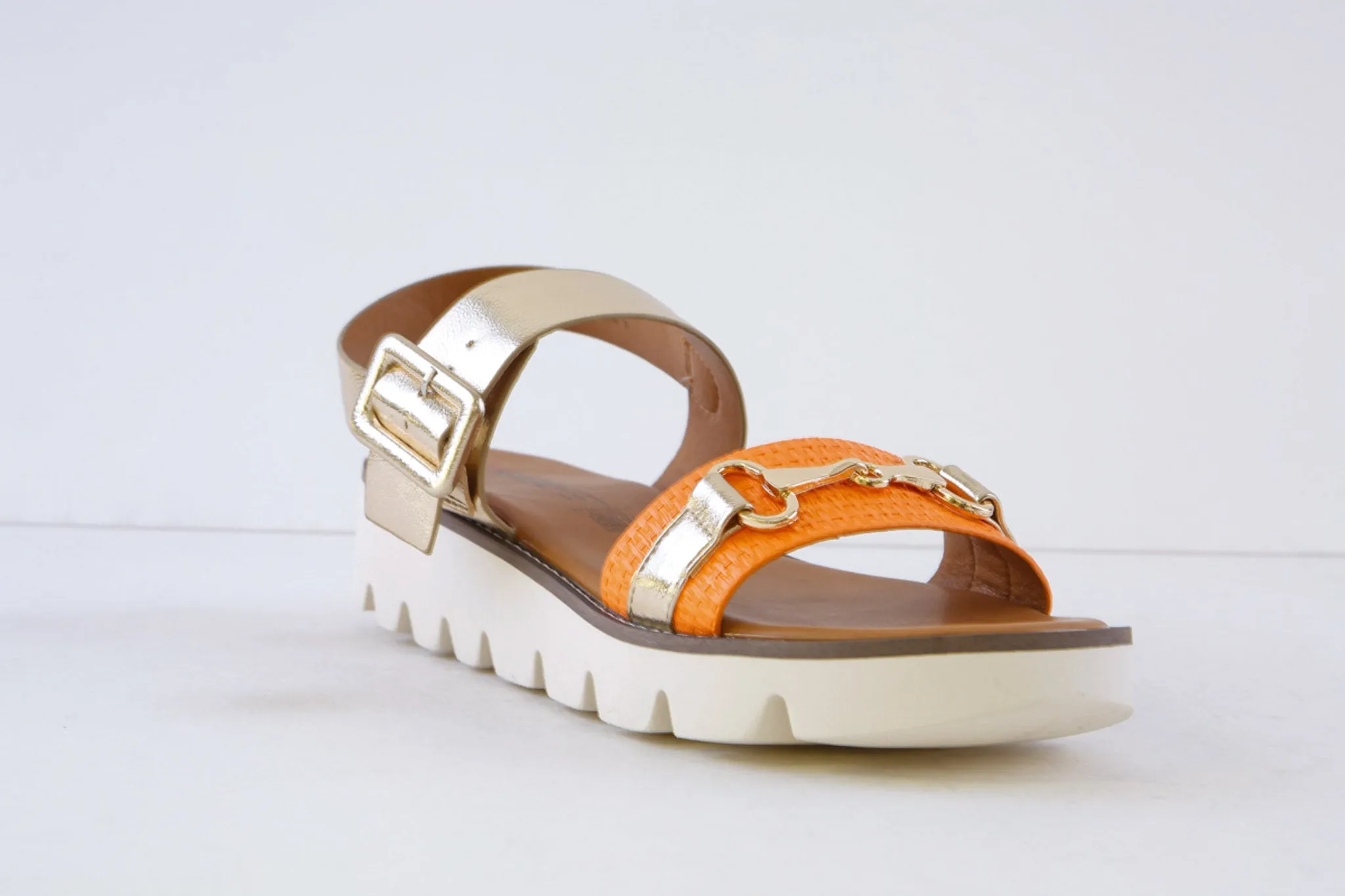 HEAVENLY FEET - DOLORES LOW WEDGE SANDAL - ORANGE MULTI