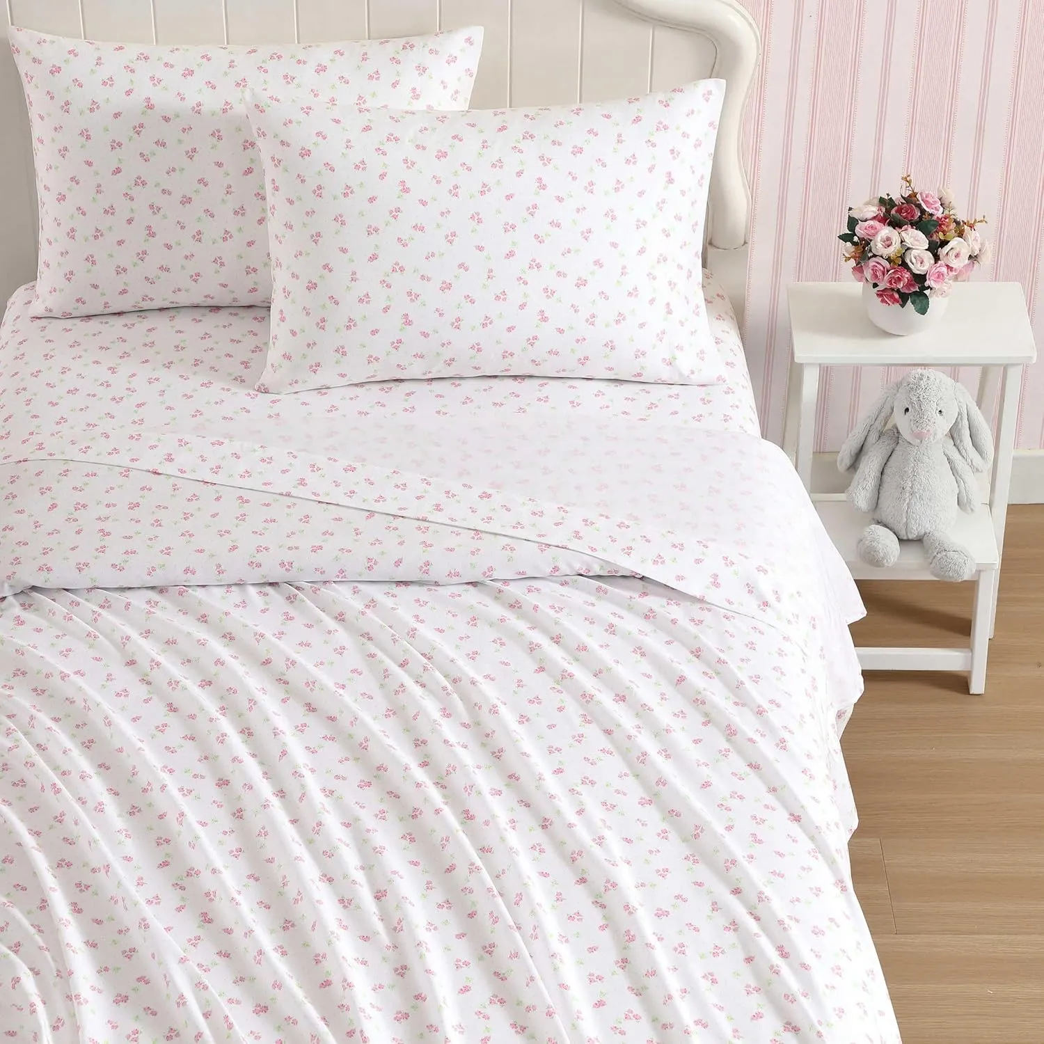 Laura Ashley - Kids Sheet Set, Ultra-Soft & Breathable Toddler Bedding with Matching Pillowcase, Wrinkle-Resistant, Ideal Girl Room Essentials (Busy Bee Pink, Twin/Twin XL)
