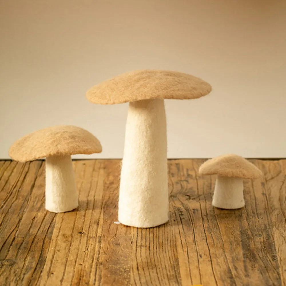 Muskhane 100% Felt Mushroom Flat Small Nude
