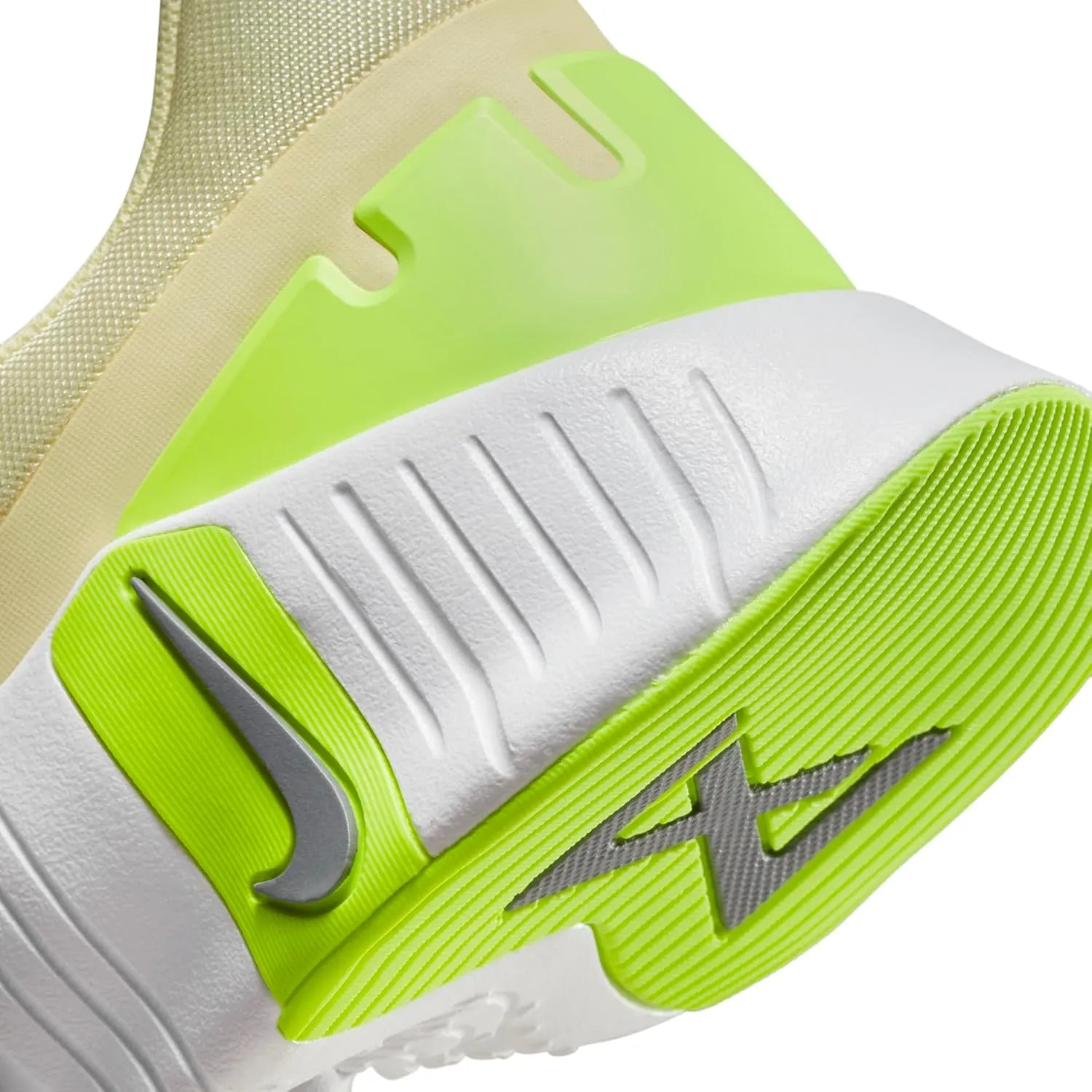 Nike Women's Sneaker, 0