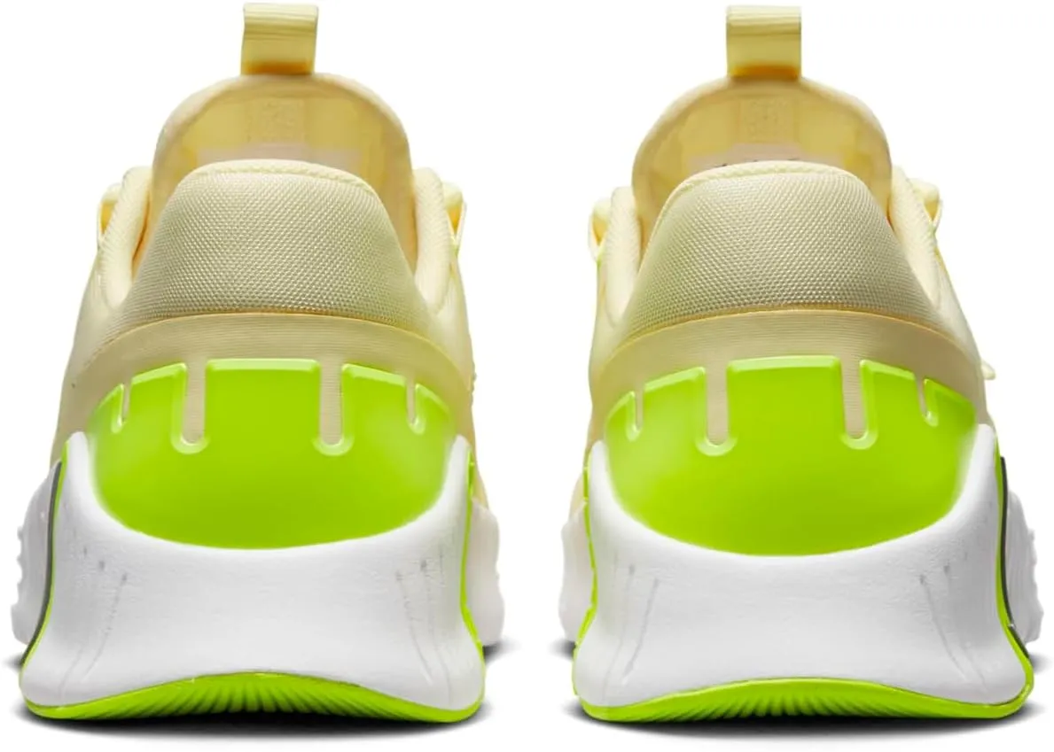 Nike Women's Sneaker, 0