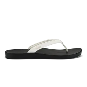 OluKai 'Uiki Sandal - Bright White/Lava Rock