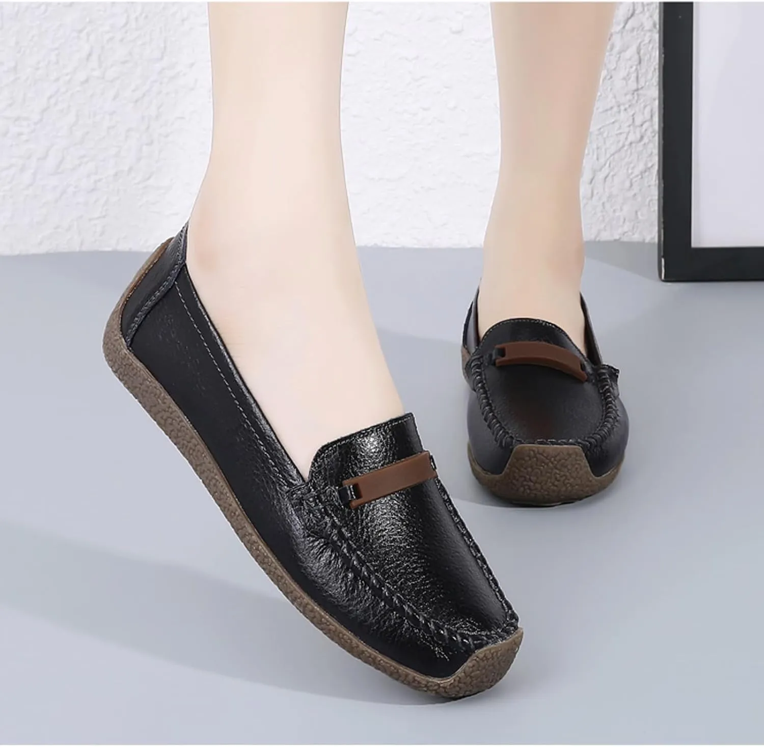 Solaud Women's Leather Loafers Comfort Soft Wild Driving Anti-Collision Penny Moccasins Nurses Work Daily Walking Flats Casual Shoes