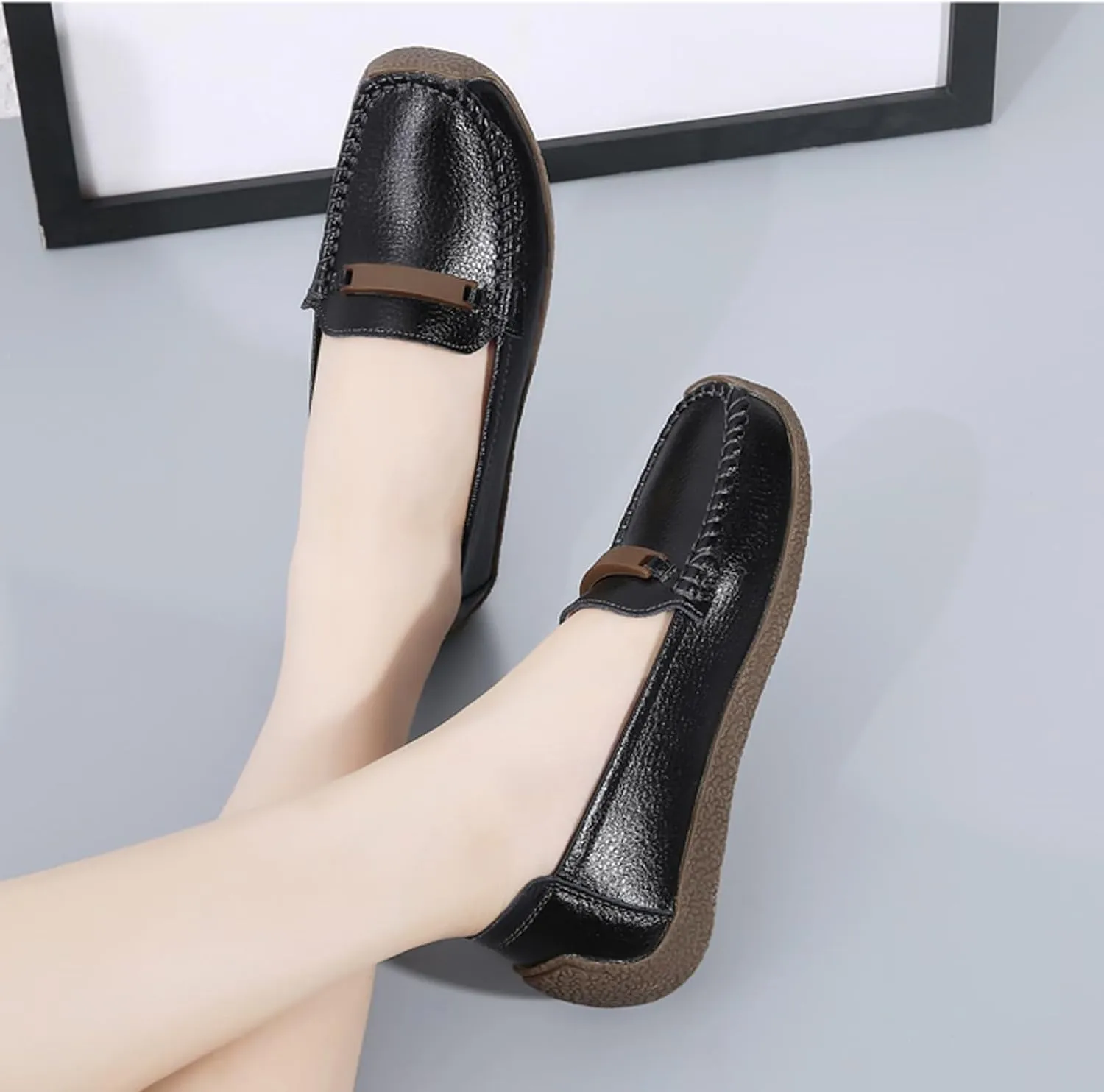 Solaud Women's Leather Loafers Comfort Soft Wild Driving Anti-Collision Penny Moccasins Nurses Work Daily Walking Flats Casual Shoes