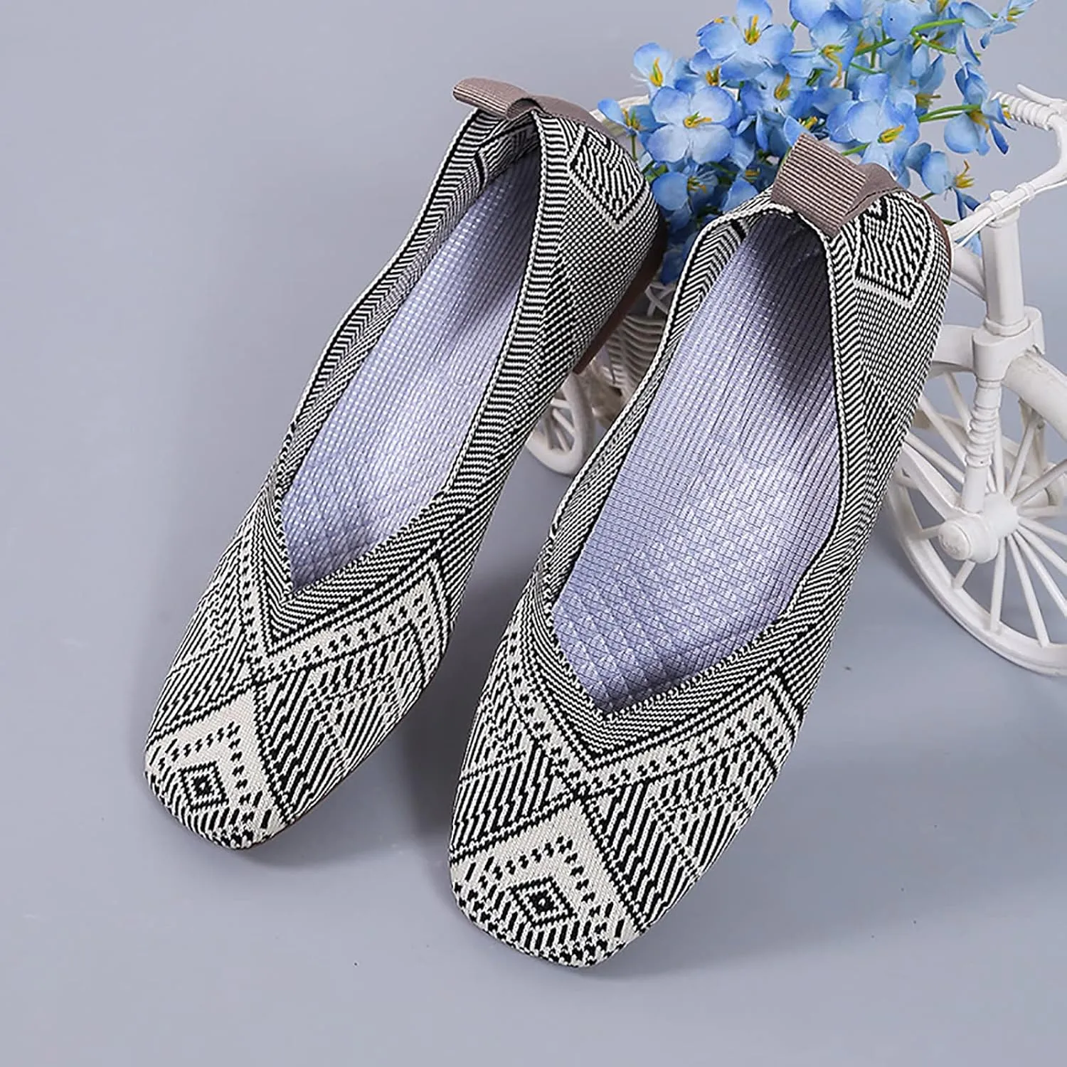 Women's Ballet Elderly Flats Round Toe Walking Flats Slip On Work Shoes Knitted Flats Shoes for Woman Soft Lightweight