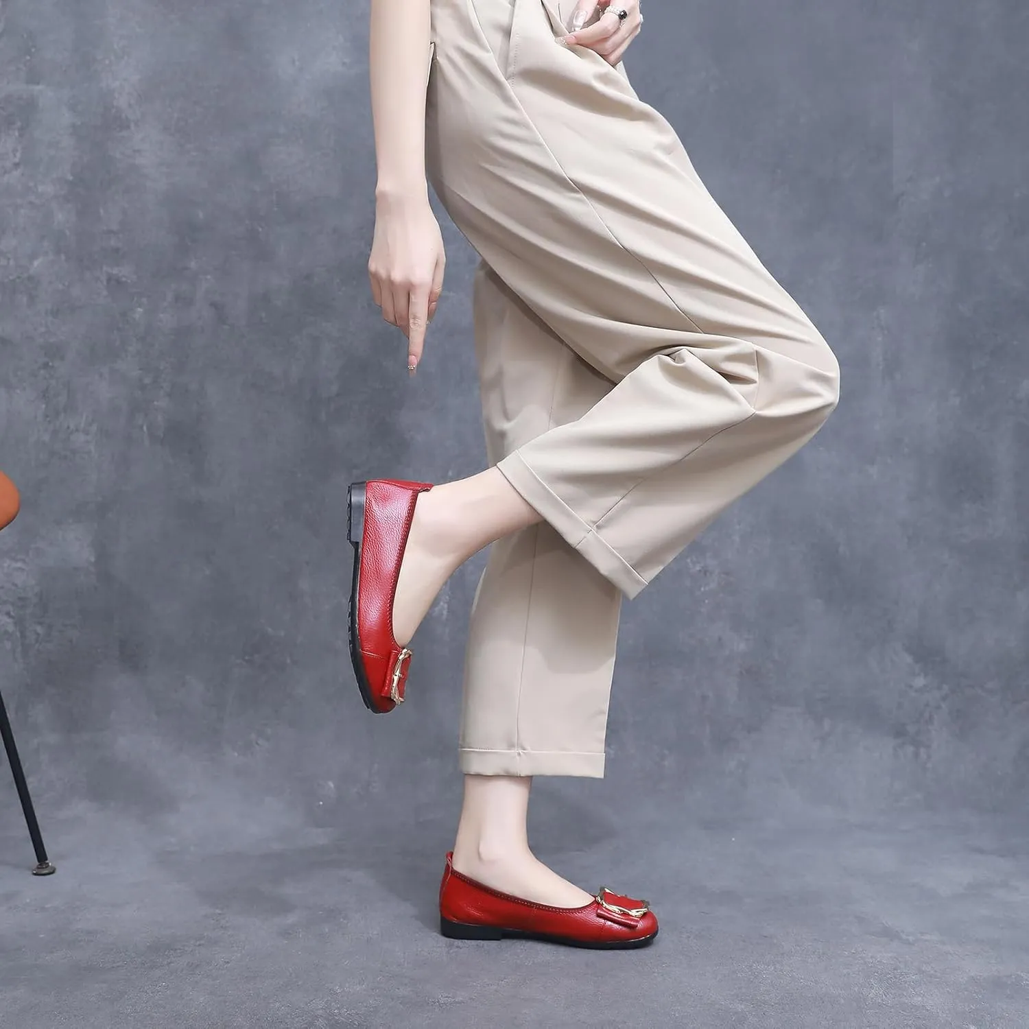 Women's Genuine Leather Ballerinas Fashion Metal Buckle Soft Flat Pumps Shoes