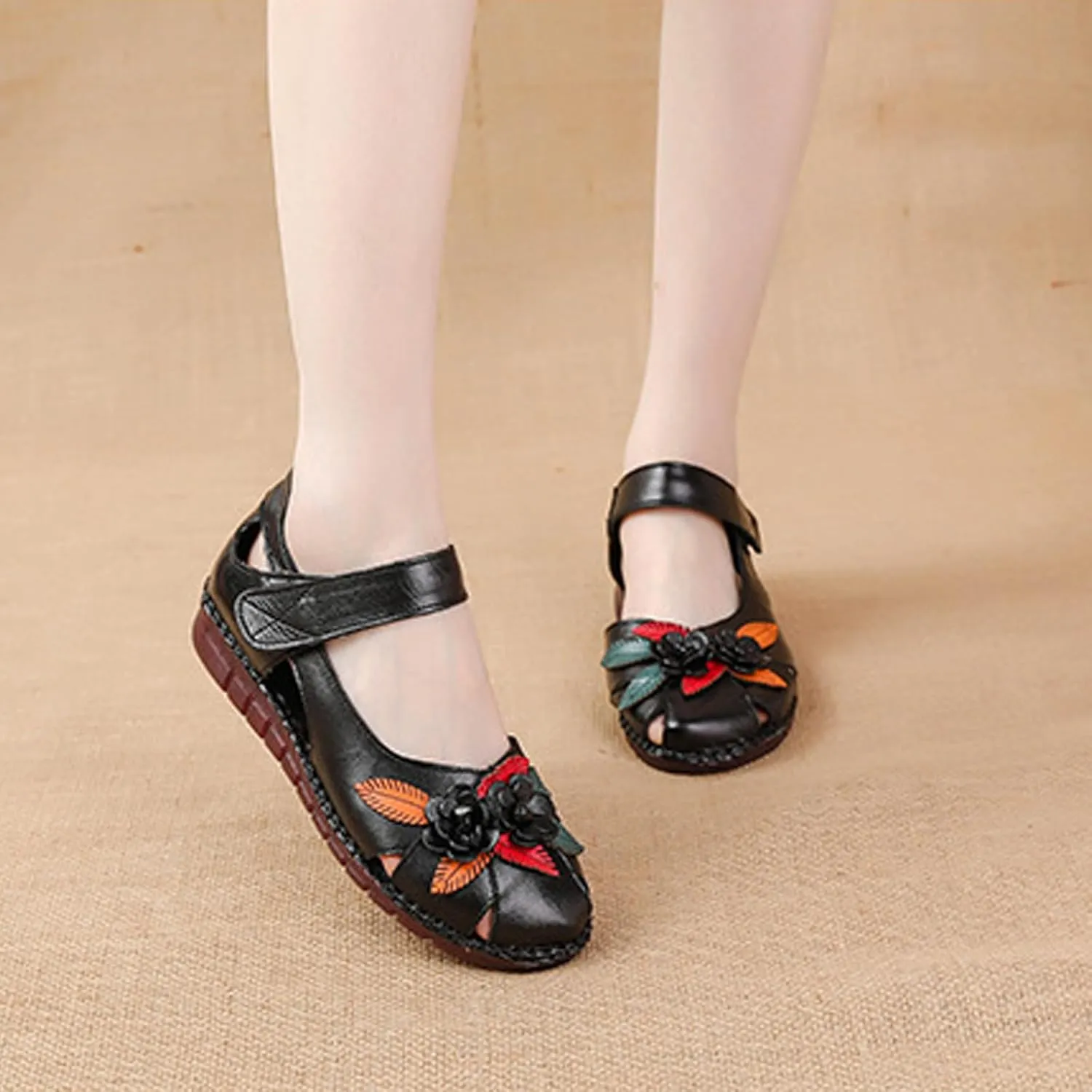Women'S Genuine Leather Flower Hollow Flat-Bottom Walking Sandals Retro Closed Round Toe Comfy Soft Bottom Hook And Loop Sandals For Summer Leisure Beach Vacation